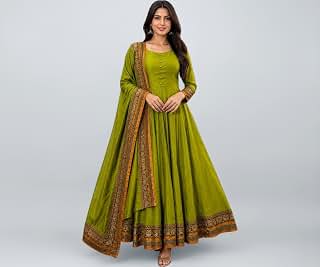 Women's Ethnic festive wear (Starting at ₹700)